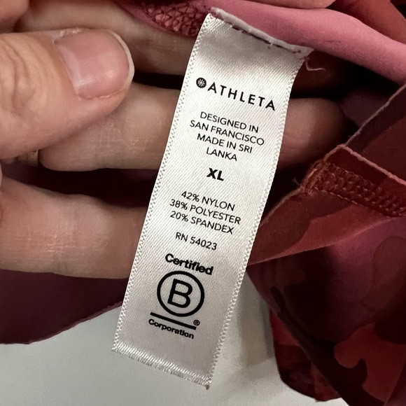 Athleta Pinnacle Hoodie In Manta Camo - Picture 9 of 10